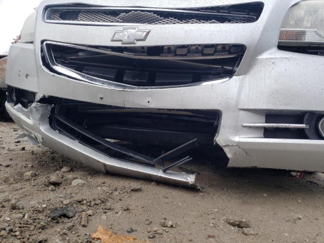 1G1ZE5E14BF136907 - 2011 CHEVROLET MALIBU LTZ ვერცხლისფერი ფოტო 9