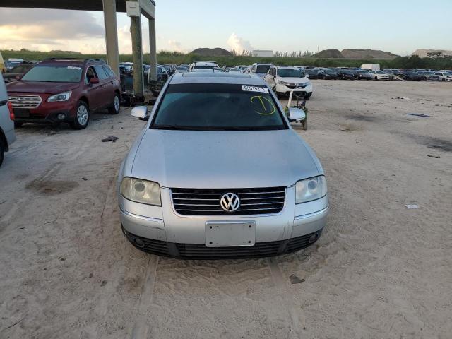 WVWAE63B65E033648 - 2005 VOLKSWAGEN PASSAT GLS SILVER photo 9