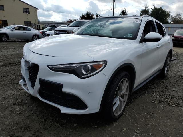 ZASFAKBN0J7C28947 - 2018 ALFA ROMEO STELVIO TI WHITE photo 2