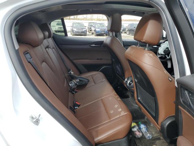 ZASFAKBN0J7C28947 - 2018 ALFA ROMEO STELVIO TI WHITE photo 6