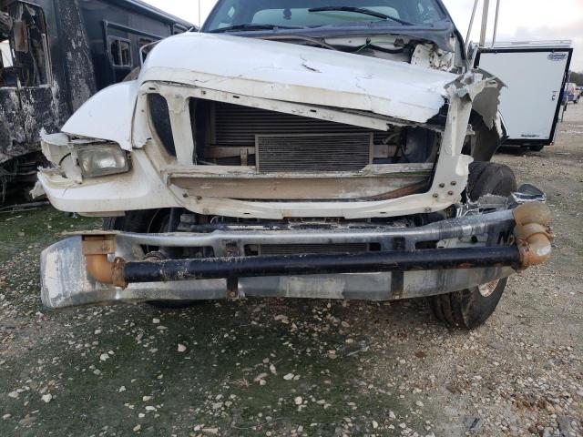 3FRNF7FA4FV099387 - 2015 FORD F750 SUPER WHITE photo 9