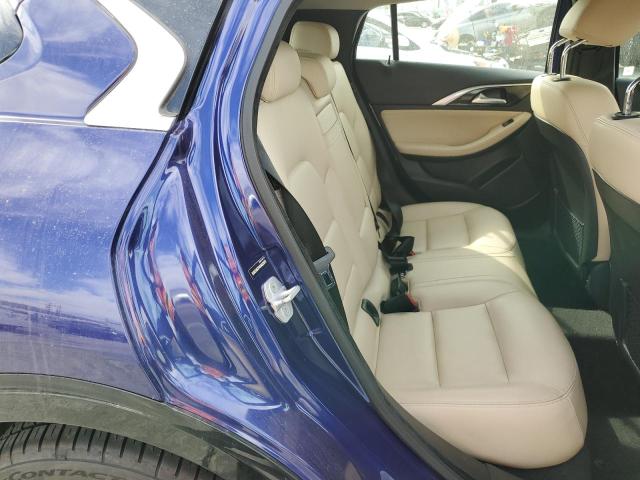 SJKCH5CPXHA022876 - 2017 INFINITI QX30 BASE BLUE photo 6