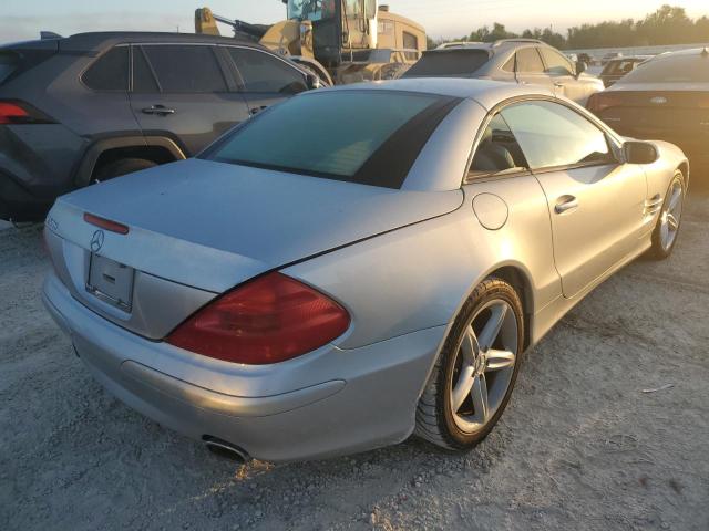 WDBSK75F64F081449 - 2004 MERCEDES-BENZ SL 500 SILVER photo 4