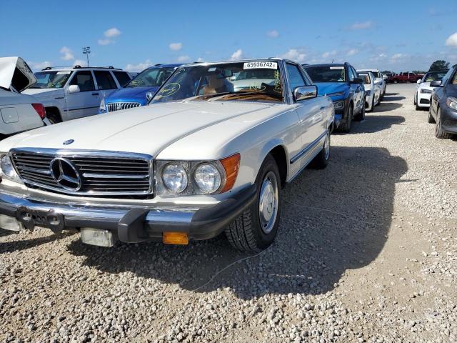 10704412038844 - 1977 MERCEDES-BENZ 440 SL WHITE photo 2