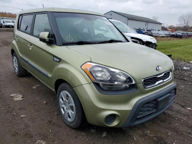 KNDJT2A51C7388692 - 2012 KIA SOUL GREEN photo 1