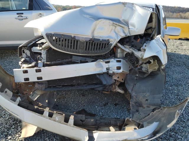 1LNHM86S04Y656717 - 2004 LINCOLN LS 银色 照片 9