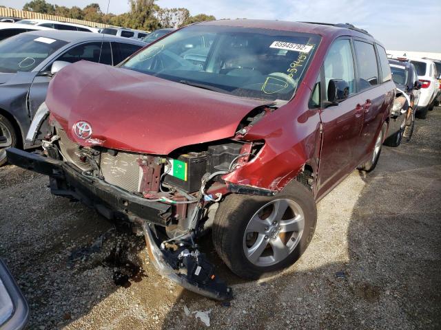 5TDKK3DCXCS188553 - 2012 TOYOTA SIENNA LE BROWN photo 2