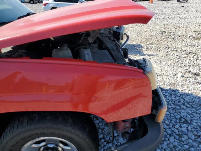 1GCEK19Z43Z315911 - 2003 CHEVROLET SILVRDO LS RED photo 9