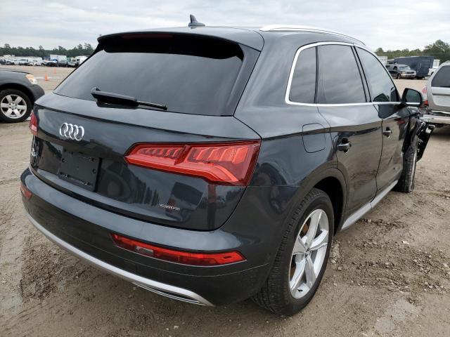 WA1CNAFY1L2092692 - 2020 AUDI Q5 PRESTIG GRAY photo 4