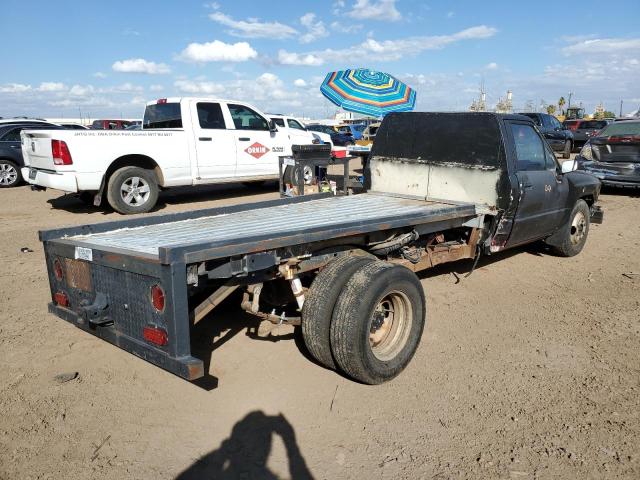 JT5RN55TXG7002392 - 1987 TOYOTA PICKUP CAB BLACK photo 4