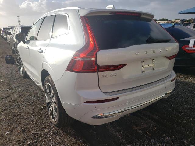 YV4L12DL8N1078471 - 2022 VOLVO XC60 B5 IN WHITE photo 3