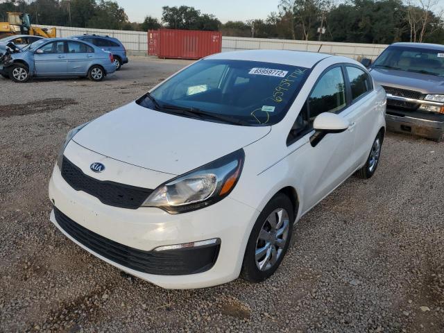 KNADM4A37G6577389 - 2016 KIA RIO LX WHITE photo 2