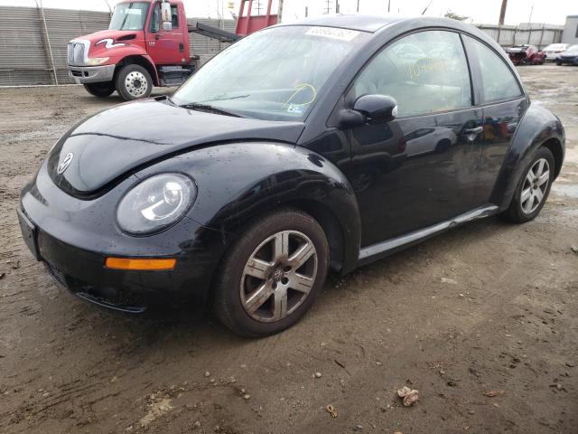 3VWPW31C07M513891 - 2007 VOLKSWAGEN NEW BEETLE BLACK photo 2