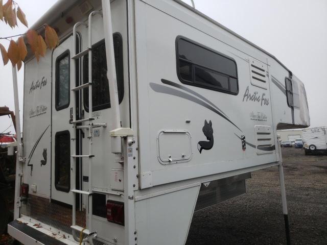 1NCA990S150104420 - 2005 ARCT FOX CAMPER WHITE photo 3