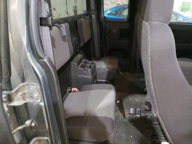 1GCJTCF96B8136396 - 2011 CHEVROLET COLORADO L GRAY photo 6