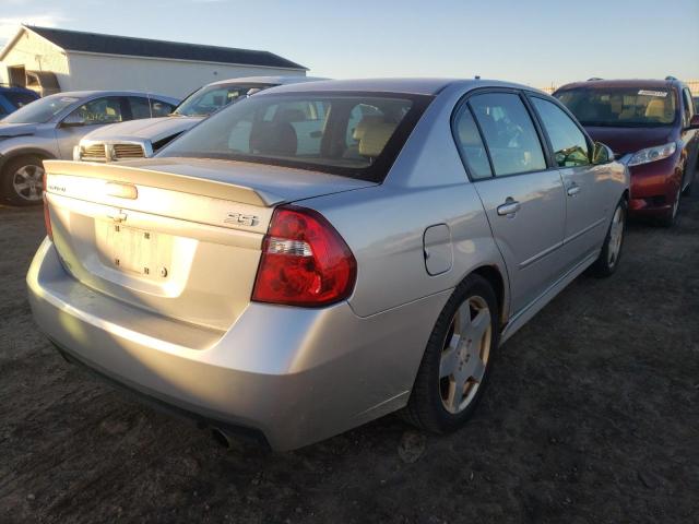 1G1ZW53106F182353 - 2006 CHEVROLET MALIBU SS Gümüş foto 4