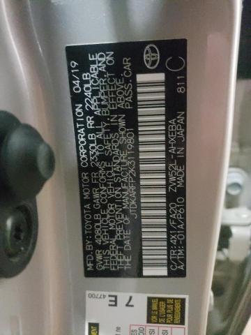 JTDKARFP2K3119801 - 2019 TOYOTA PRIUS PRIM 银色 照片 10