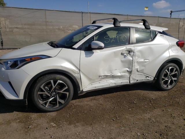 JTNKHMBX7K1055959 - 2019 TOYOTA C-HR XLE WHITE photo 9