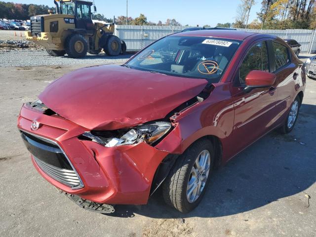 3MYDLBZV9GY134509 - 2016 SCION SCION RED photo 2