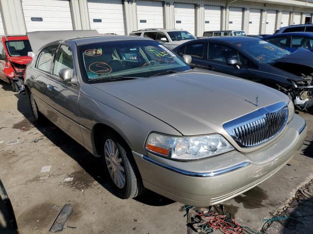 1LNHM83W14Y669757 - 2004 LINCOLN TOWN CAR U TAN photo 1