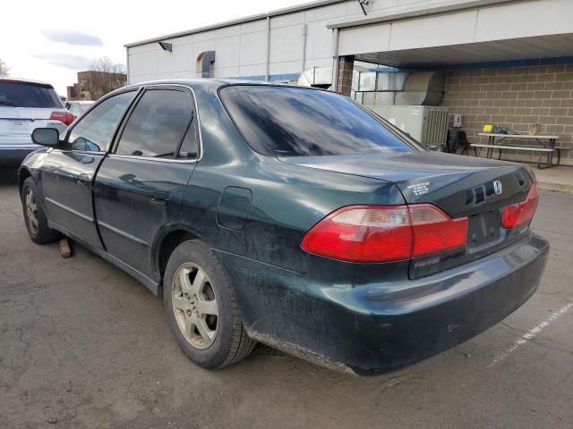 1HGCG6692YA077123 - 2000 HONDA ACCORD GREEN photo 3