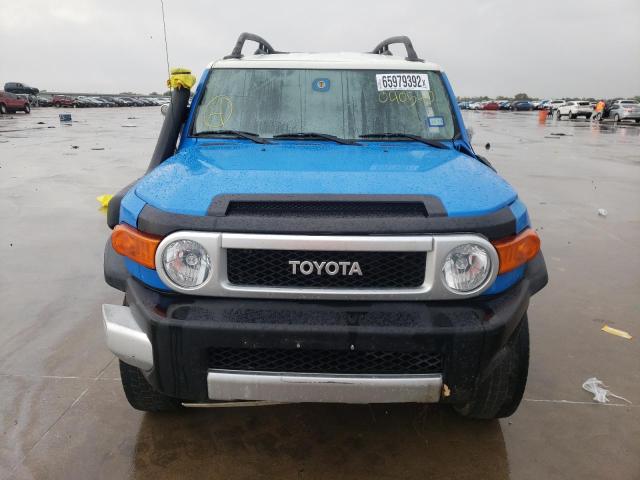 JTEBU11F570040540 - 2007 TOYOTA FJ CRUISER BLUE photo 5