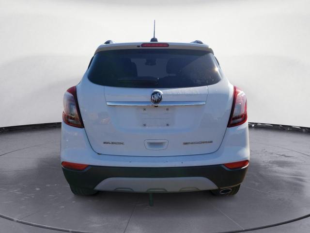 KL4CJASB4JB634717 - 2018 BUICK ENCORE PRE WHITE photo 6