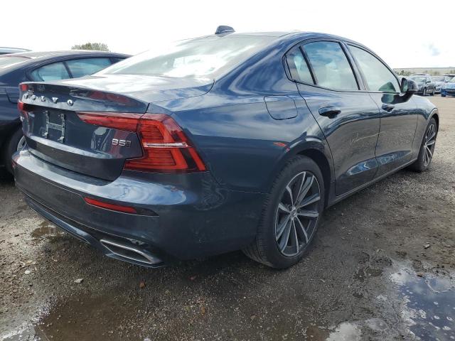 7JRL12TZ1NG174692 - 2022 VOLVO S60 B5 MOM BLUE photo 4