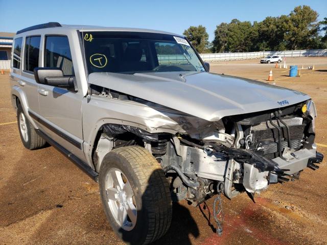 1J8HH48KX8C192569 - 2008 JEEP COMMANDER 银色 照片 1