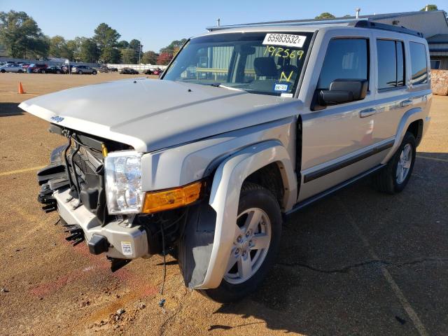 1J8HH48KX8C192569 - 2008 JEEP COMMANDER 银色 照片 2