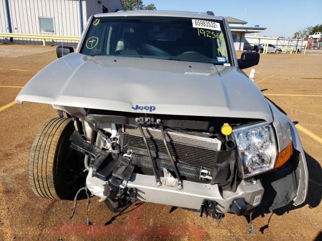 1J8HH48KX8C192569 - 2008 JEEP COMMANDER 银色 照片 7