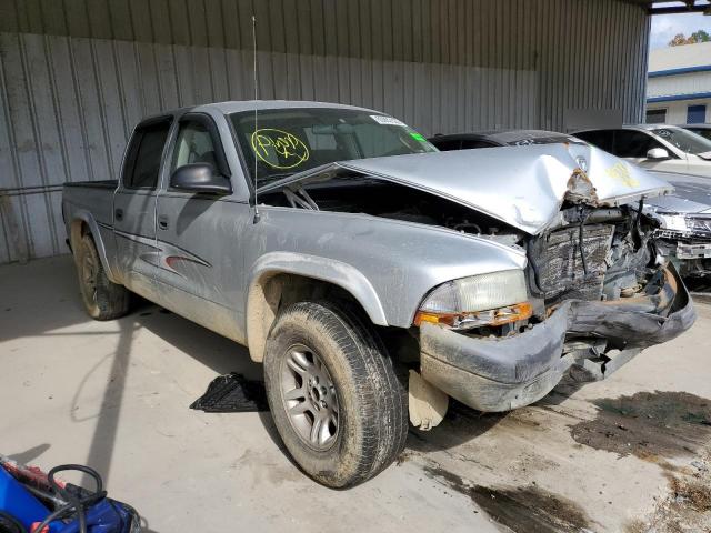 1D7HL38K04S609929 - 2004 DODGE DAKOTA QUA SILVER photo 1