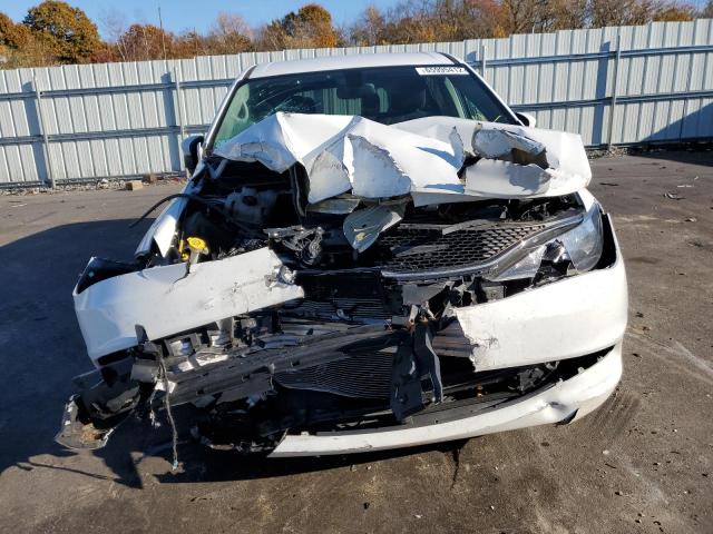 2C4RC1DG9HR708888 - 2017 CHRYSLER PACIFICA T WHITE photo 9