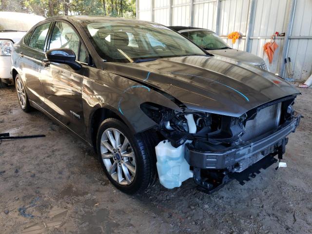 3FA6P0LU8HR410616 - 2017 FORD FUSION SE GRAY photo 4