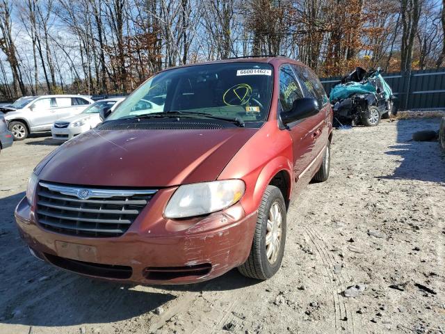 2A8GP54L37R295325 - 2007 CHRYSLER TOWN & COU BURGUNDY photo 2