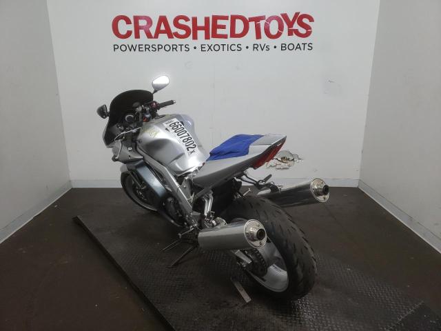 JS1VT54A332102554 - 2003 SUZUKI SV1000 SK3 SILVER photo 3