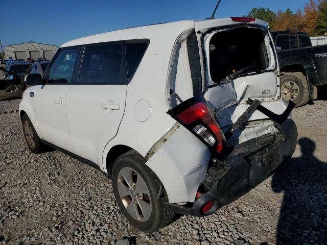 KNDJN2A26F7221197 - 2015 KIA SOUL WHITE photo 3