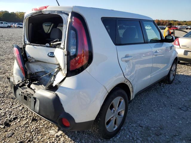 KNDJN2A26F7221197 - 2015 KIA SOUL WHITE photo 4