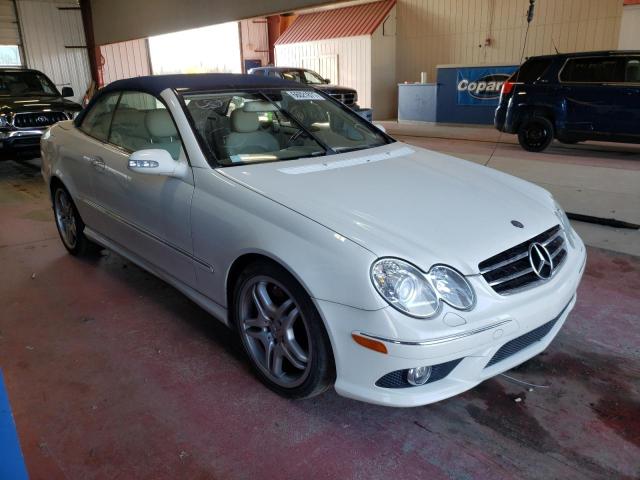 WDBTK72FX8T098030 - 2008 MERCEDES-BENZ CLK 550 WHITE photo 1