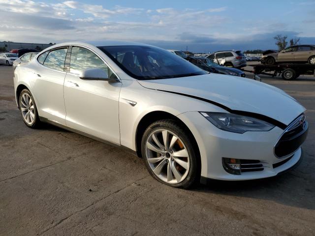 5YJSA1DP1CFS00040 - 2012 TESLA MODEL S თეთრი ფოტო 4