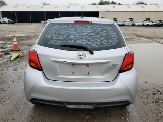 VNKJTUD34GA062021 - 2016 TOYOTA YARIS L SILVER photo 6