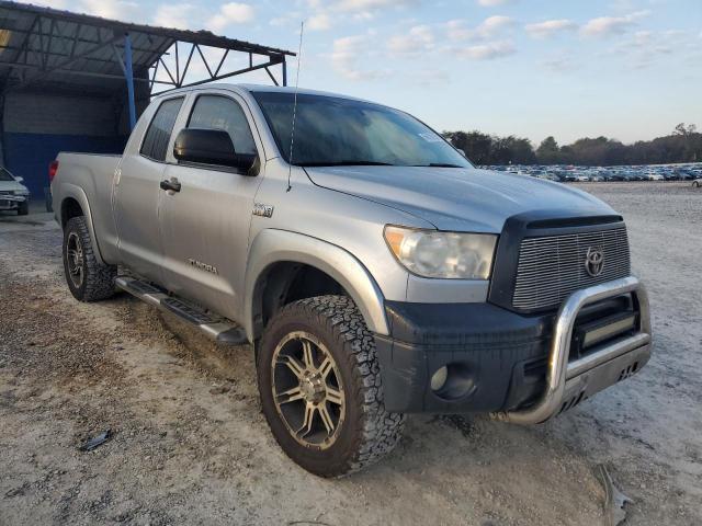 5TFUW5F12BX180606 - 2011 TOYOTA TUNDRA DOU SILVER photo 1