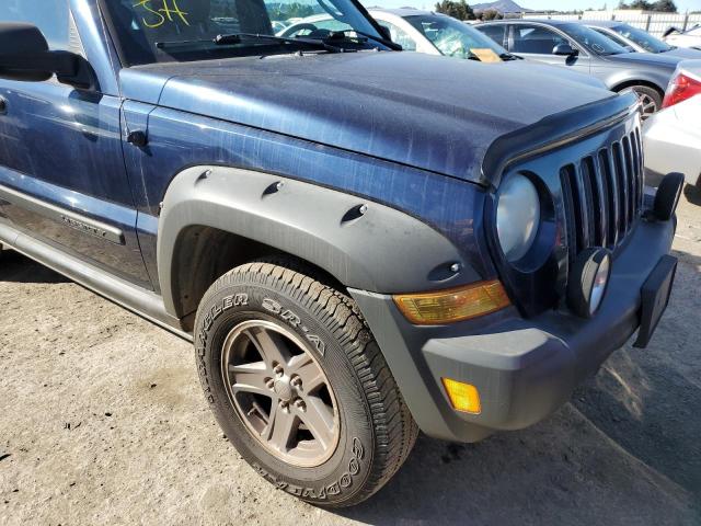 1J4GL38K86W216952 - 2006 JEEP LIBERTY RE BLUE photo 9
