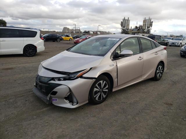 JTDKARFP7J3104600 - 2018 TOYOTA PRIUS PRIM 米色 照片 2