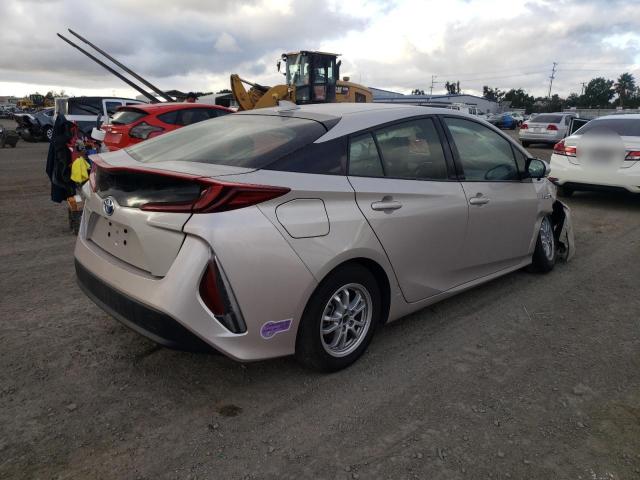 JTDKARFP7J3104600 - 2018 TOYOTA PRIUS PRIM 米色 照片 4