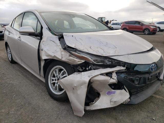 JTDKARFP7J3104600 - 2018 TOYOTA PRIUS PRIM 米色 照片 9