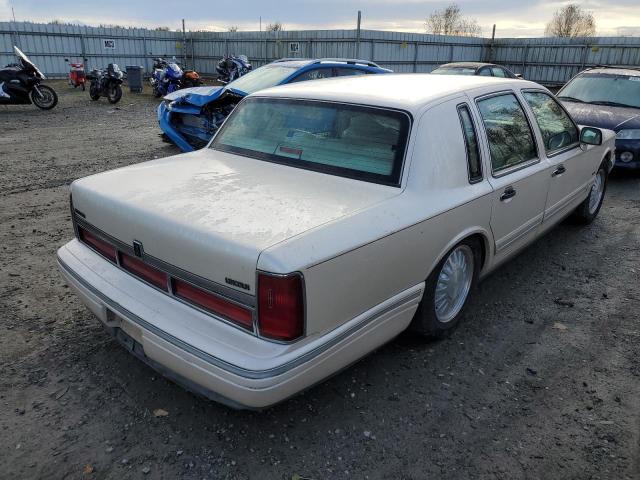 1LNLM83W3TY639443 - 1996 LINCOLN TOWN CAR C BEIGE photo 4