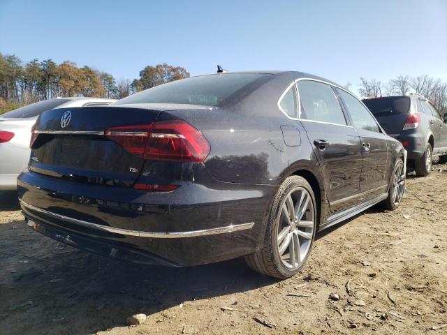 1VWDT7A31HC073637 - 2017 VOLKSWAGEN PASSAT R-L BLACK photo 4