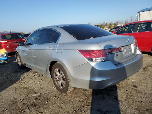 1HGCP2F60CA082411 - 2012 HONDA ACCORD SE SILVER photo 3