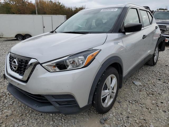 3N1CP5CU3KL526264 - 2019 NISSAN KICKS SILVER photo 2